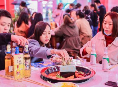 想加盟一家牛肉火鍋店該怎么做？