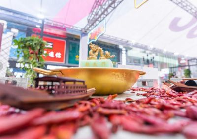 火鍋店沒錢做廣告？不妨試試免費“廣告位”！
