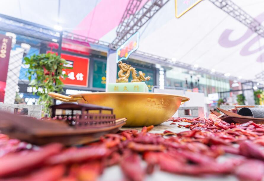 220萬(wàn)能開一家多大規(guī)模的火鍋店？