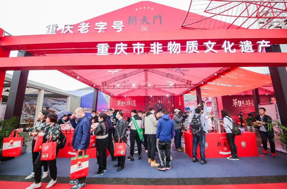 上虞開火鍋加盟店，需要做哪些準(zhǔn)備？
