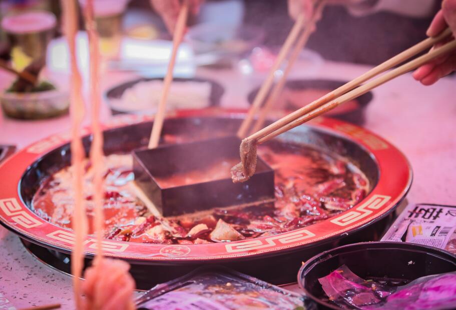 宜昌開火鍋加盟店，如何讓顧客贊不絕口？