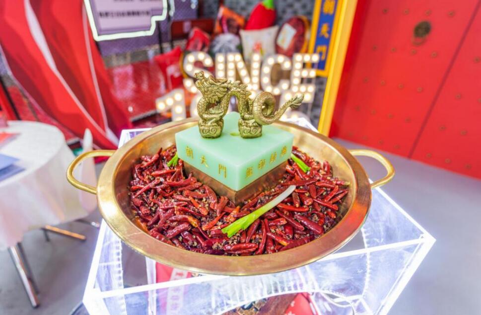 赤壁開火鍋加盟店，需要遠(yuǎn)離哪幾個選址誤區(qū)？