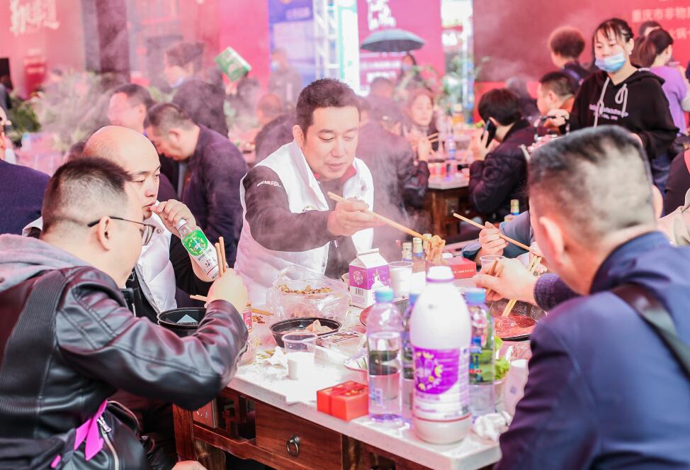 漢中開火鍋加盟店，對(duì)門店有哪些要求？
