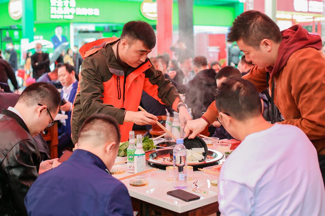 四川火鍋加盟能獲哪些服務(wù)支持？