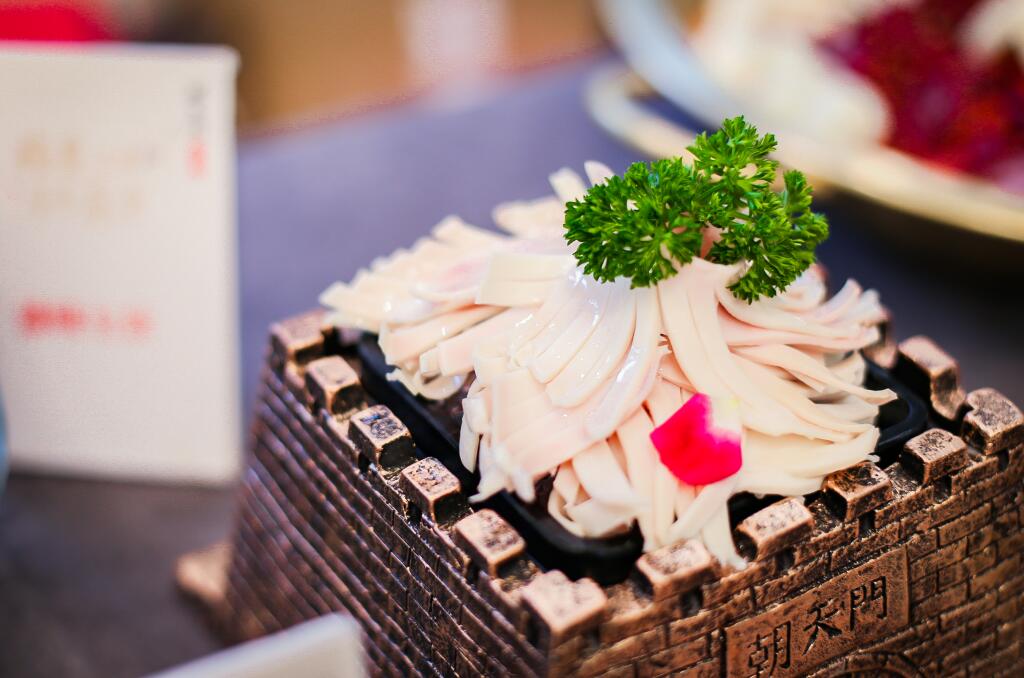遵化開火鍋加盟店，要遵循哪些市場(chǎng)規(guī)律？