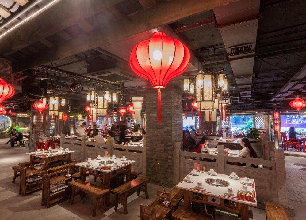 海城開(kāi)火鍋加盟店，選老油還是一次性油？