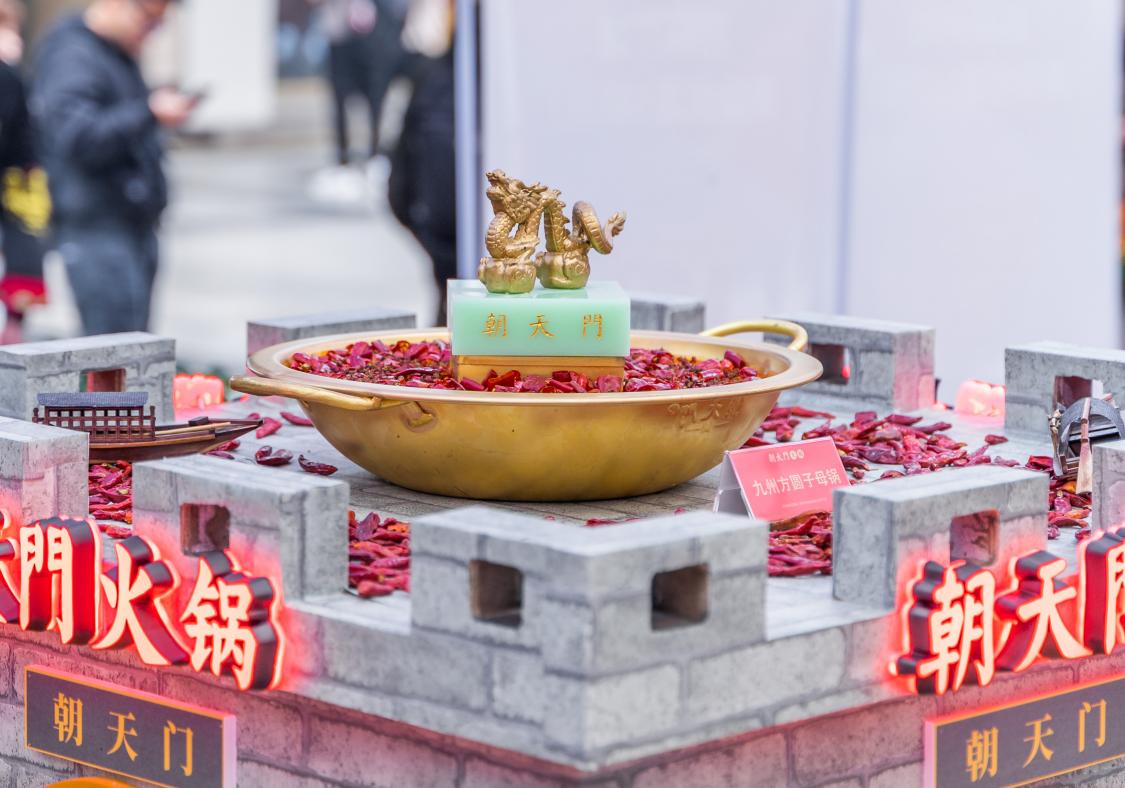為什么老重慶人偏愛九宮格火鍋？