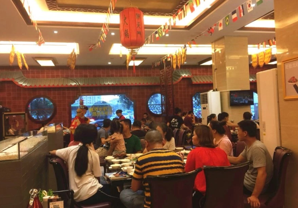朝天門火鍋裝修如何？專業(yè)的營建部為你定制方案！