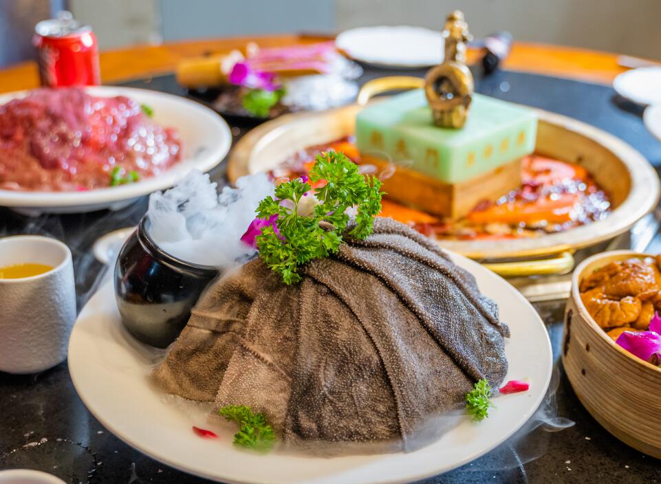 根河開火鍋加盟店，需要設(shè)置自助小吃臺(tái)嗎？