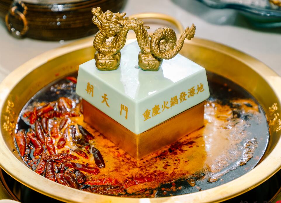 網(wǎng)紅火鍋加盟店竟然是這樣吸引顧客的？