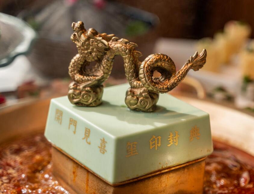 彭水開火鍋加盟店合適嗎？本地市場(chǎng)如何？