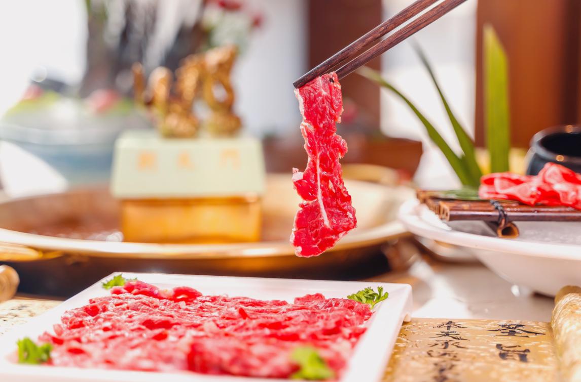 開火鍋店，學(xué)會這2個創(chuàng)新思路，不愁沒新客！