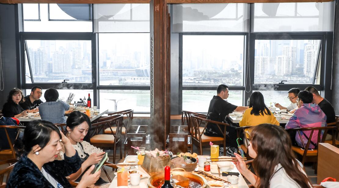 聚餐越來(lái)越多火鍋而不是炒菜，什么原因？