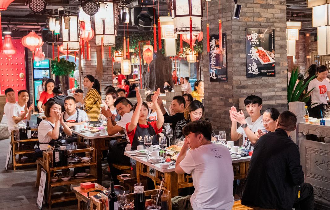 餐飲業(yè)崛起，未來(lái)的趨勢(shì)，開(kāi)啟美食新篇章！