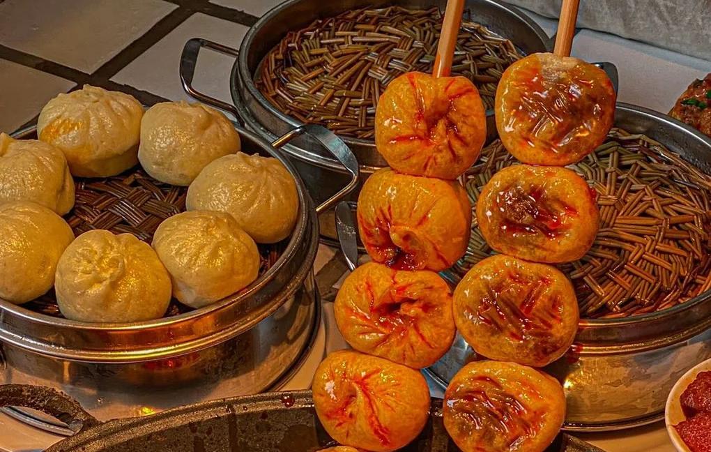另類網(wǎng)紅吃法，火鍋包子的制作方法！