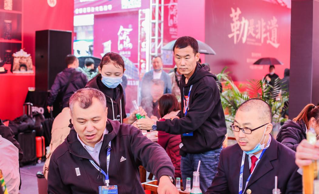 服務(wù)做不好，就別想開(kāi)好火鍋店！