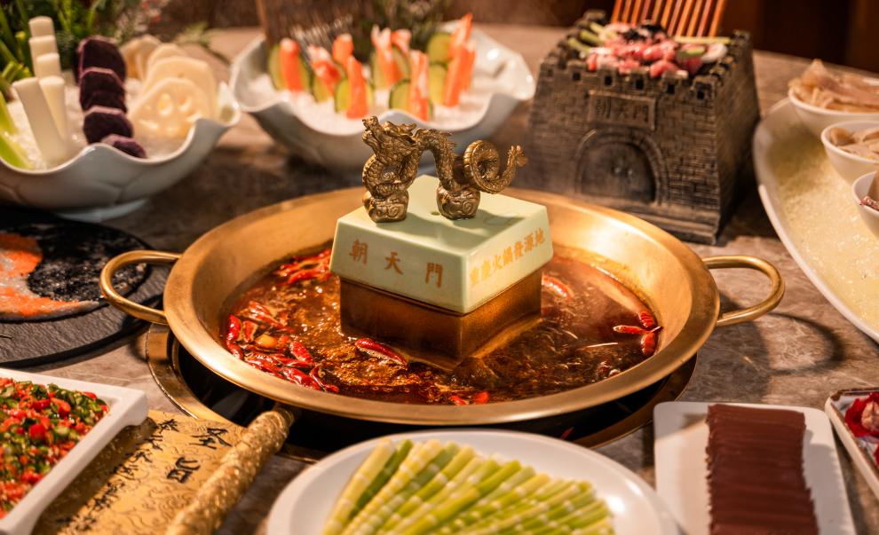 又到了吃春筍的季節(jié)，火鍋竹筍，美味養(yǎng)生！