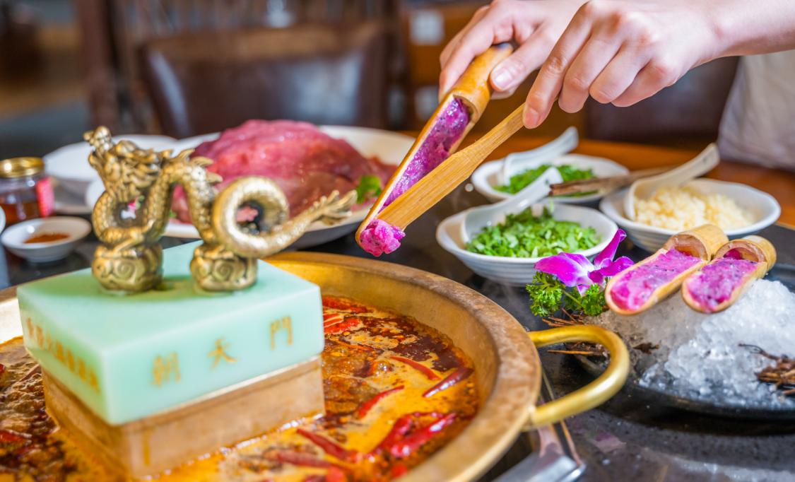 火鍋店的色彩搭配，以顏色喚醒味覺(jué)盛宴！